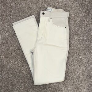 Abercrombie & Fitch Women's Cream Straight Leg Jeans